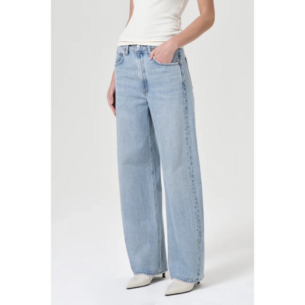 Fern Curve Jean in Force
