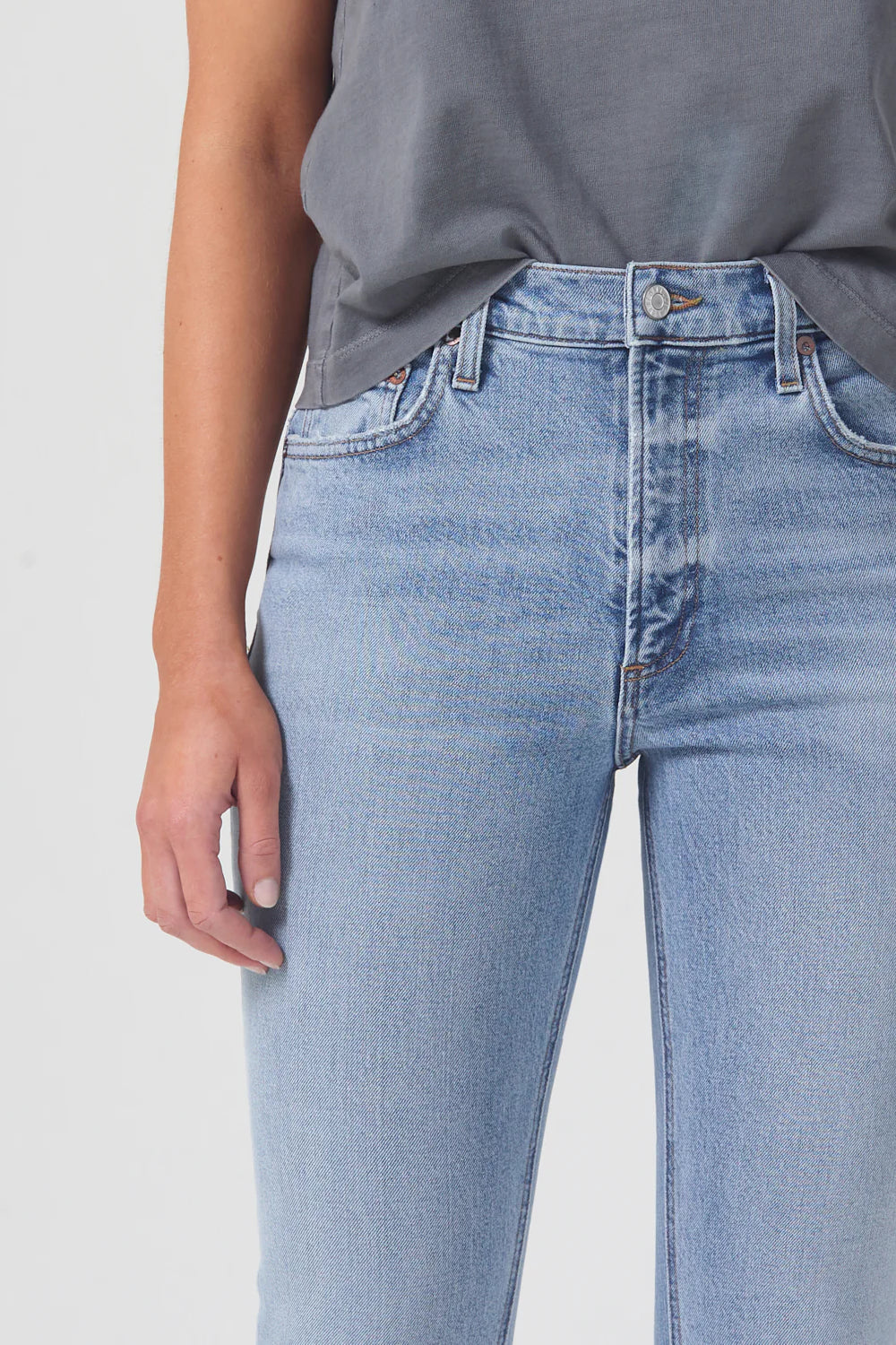 Willow Mid Rise Slim Crop