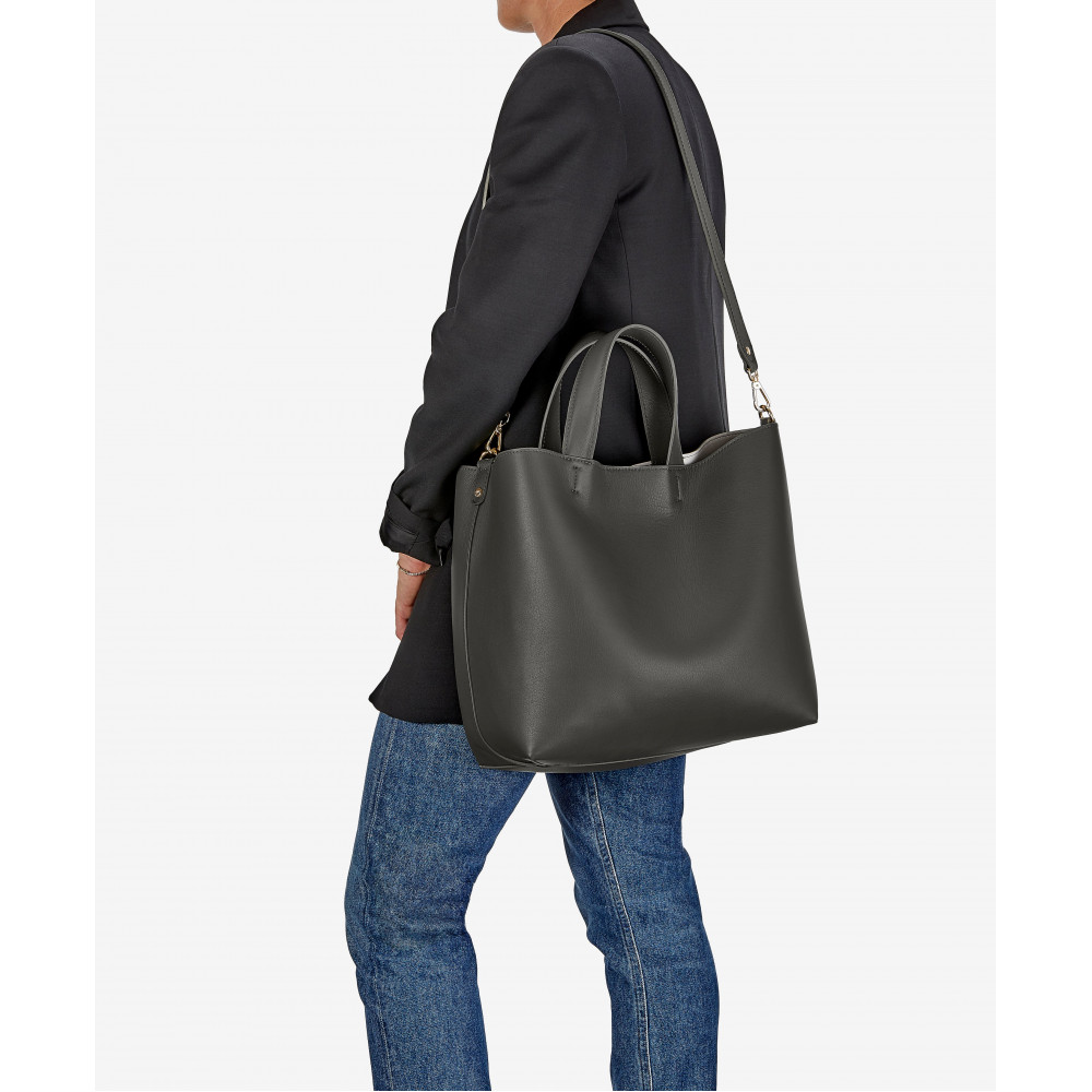 Inferno Tote