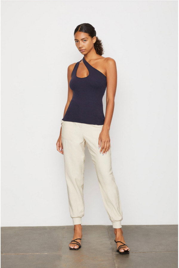 Power Mood Asymmetric Tank