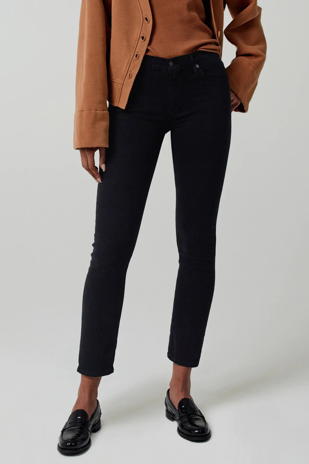 Skyla Mid Rise Slim Jean