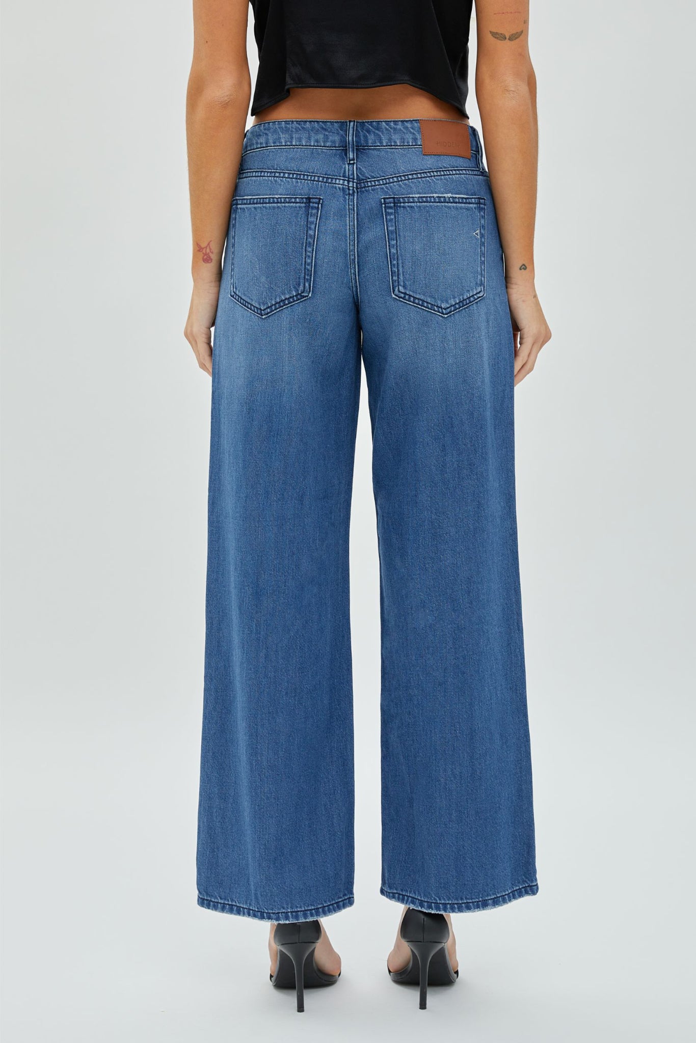 Nori Wide Leg Jean