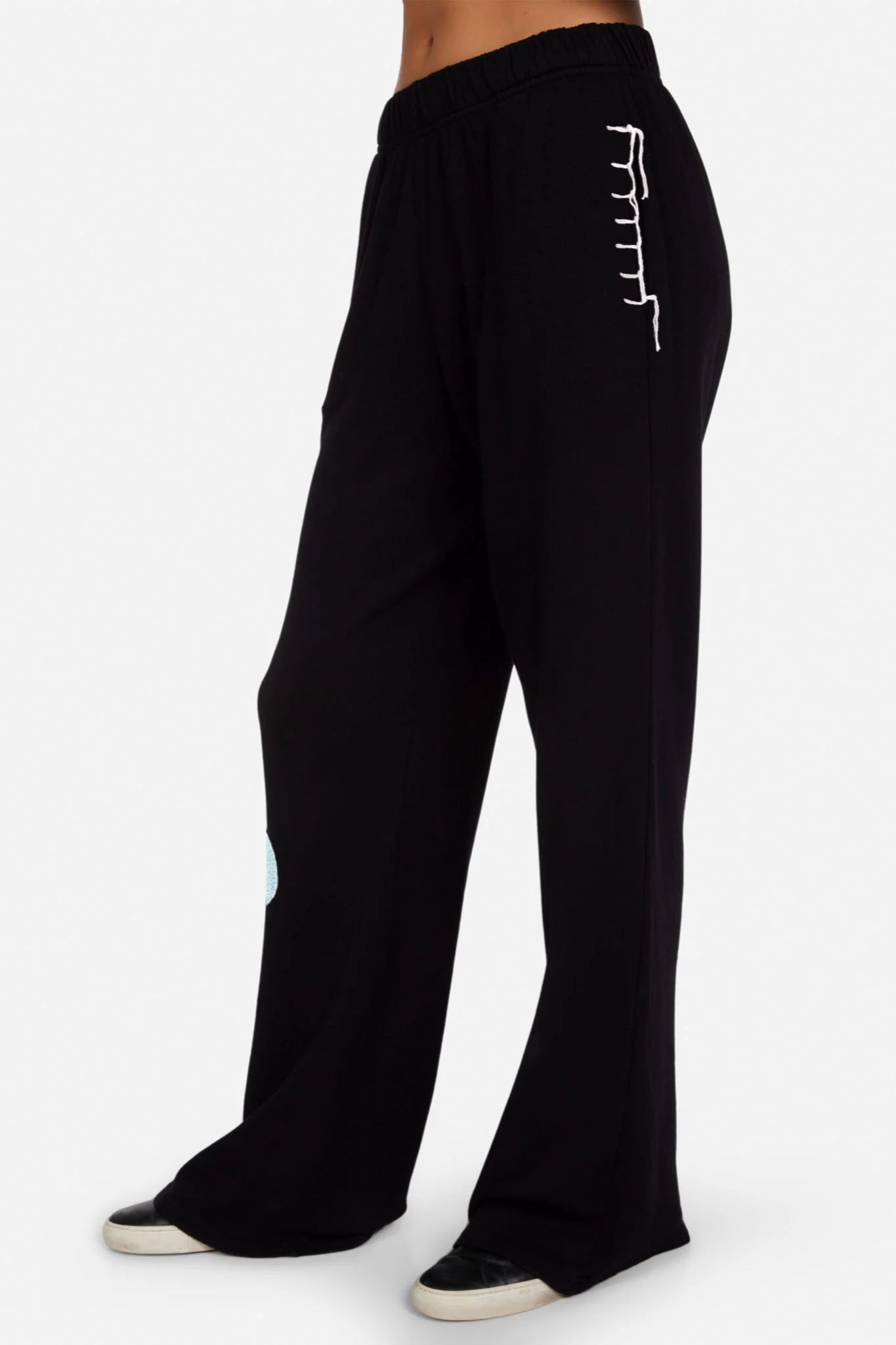 Juvia Skull Heart Sweatpant