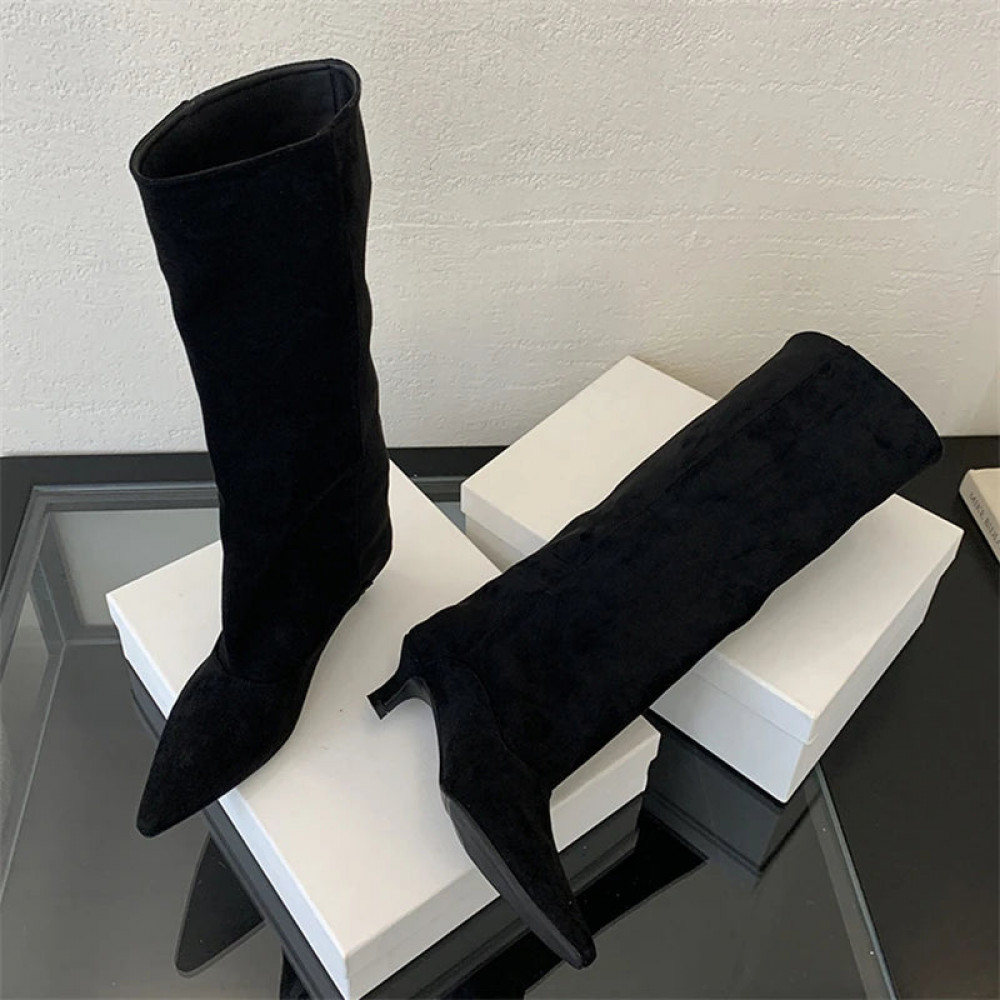 Word Boots