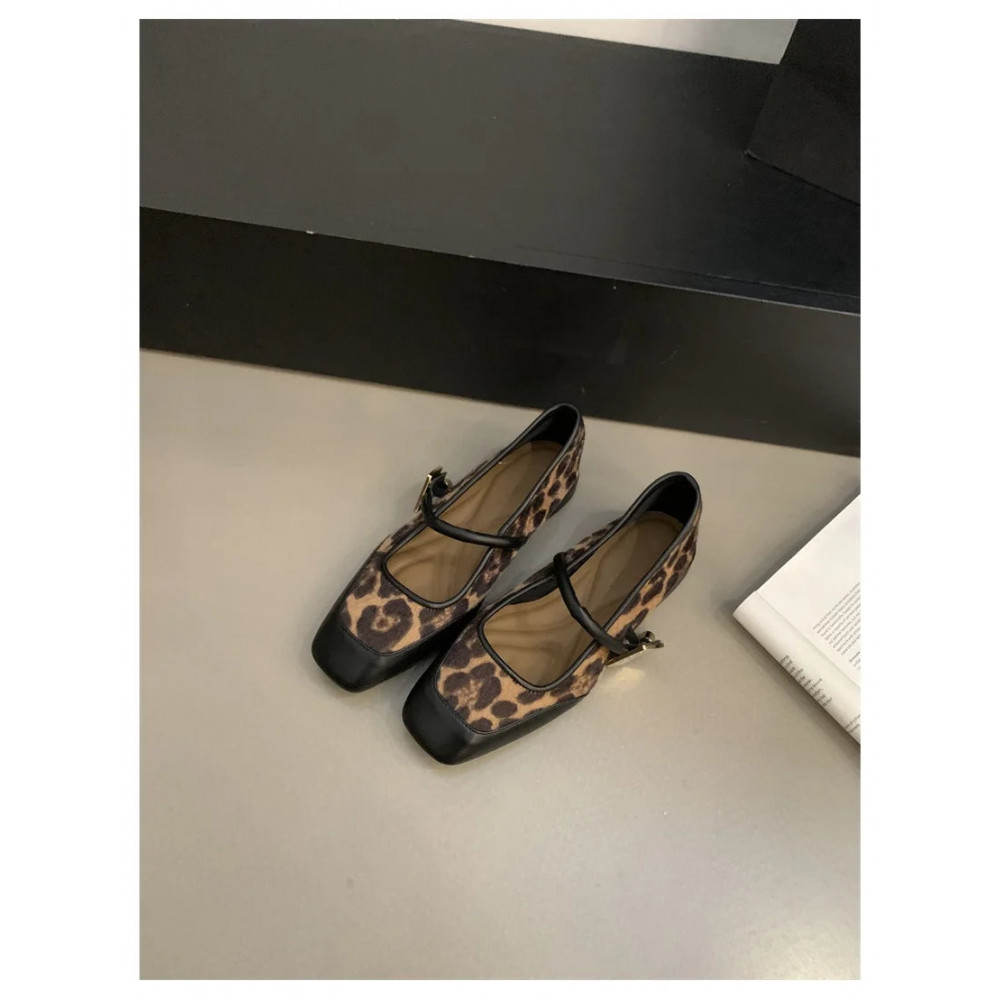 Spark Loafers