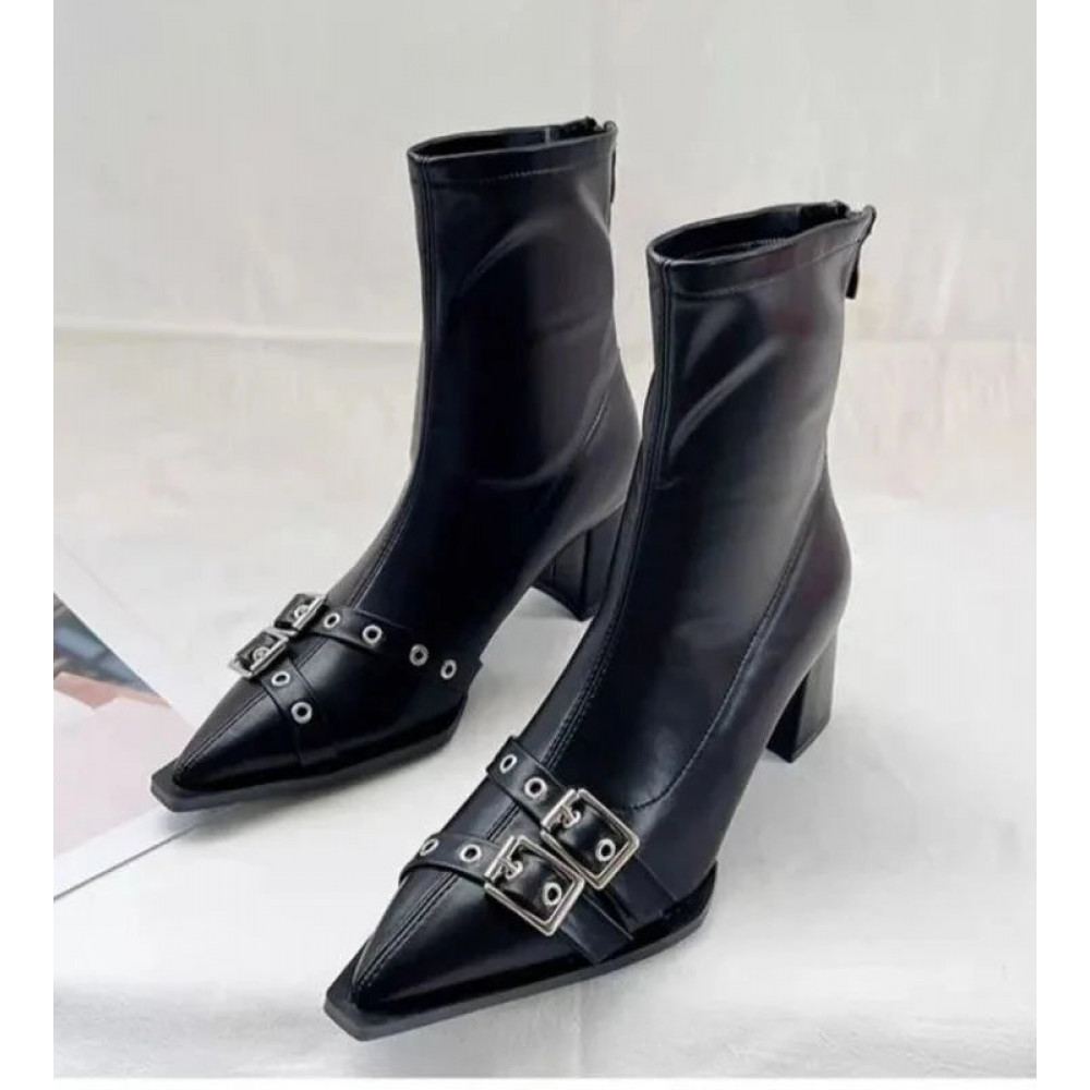 Frost Dawn Boots