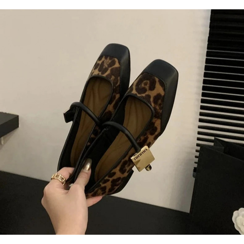 Spark Loafers