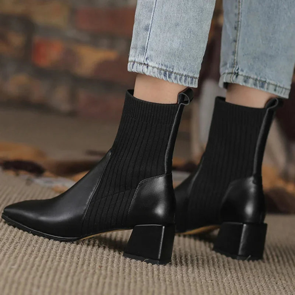 Rubí Boots